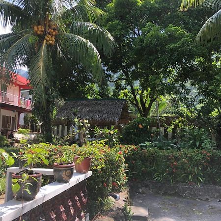 Puerto Galera Hostel Eksteriør bilde